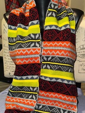 Vintage Gap Kids Color Isle Scarf